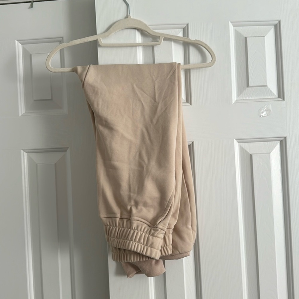 sweatpants! like new